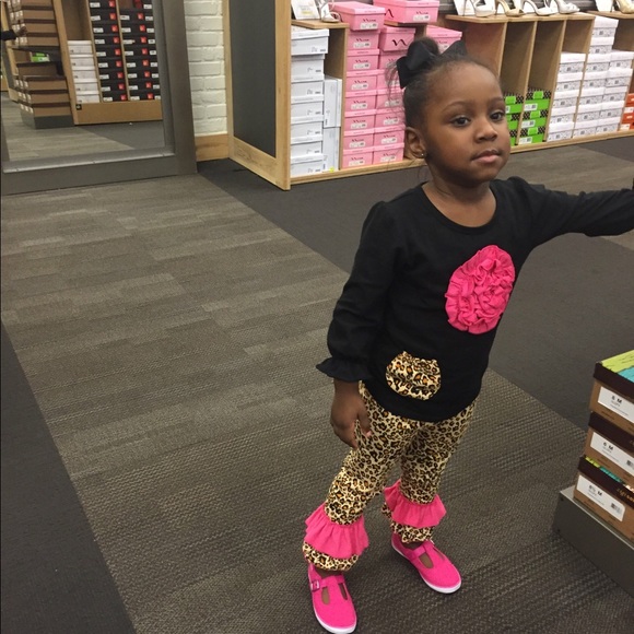 Leopard Print & Fuchsia Matching Set - Picture 3 of 3